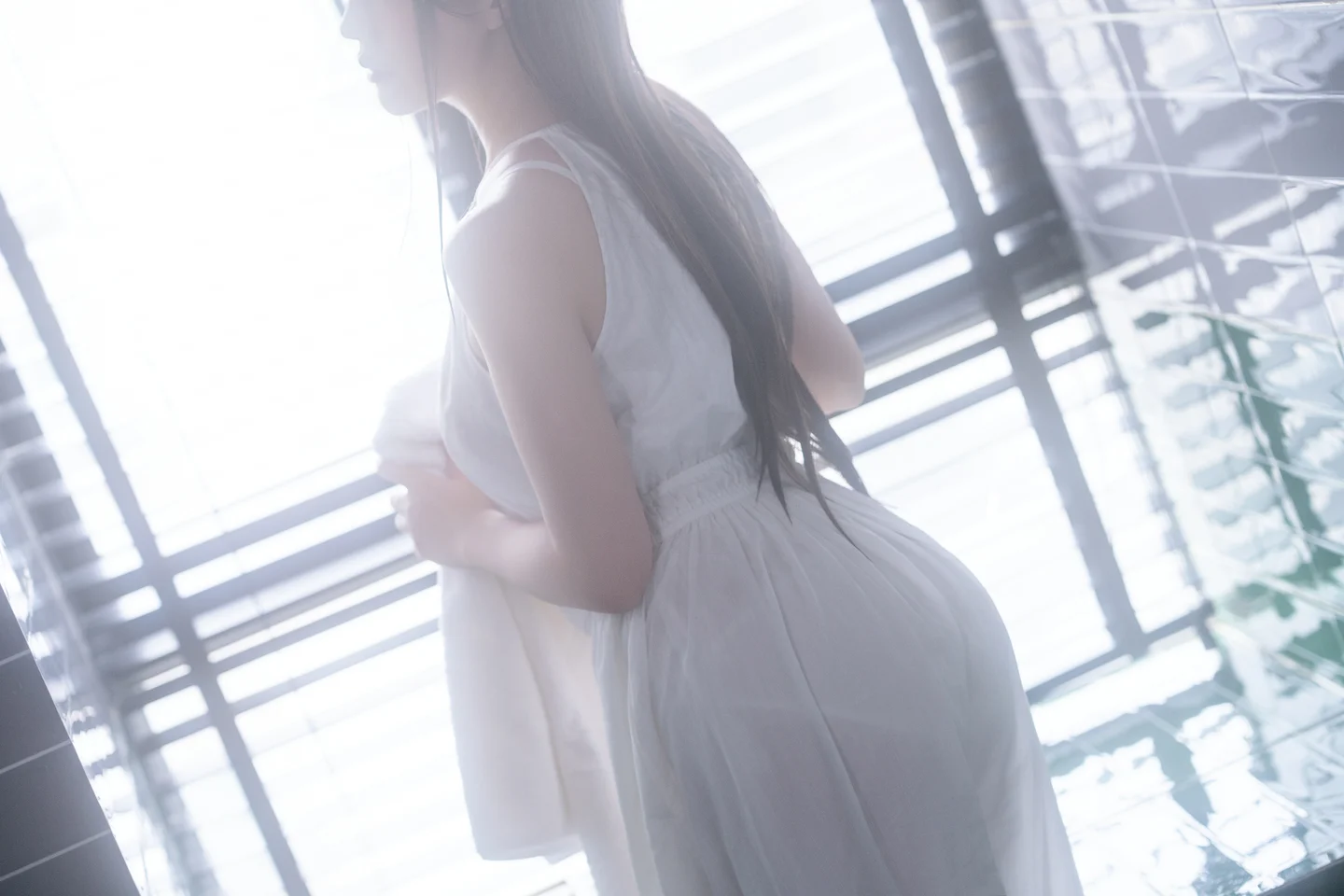 星之迟迟_25年5月计划G_雨天的奇妙偶遇_100P,1V_3_4GBp01 tg@simisebaisi 【丝足阁】009.webp